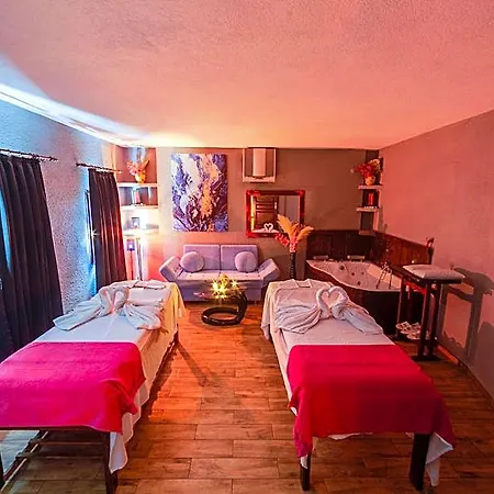 فندق Smart Bodrum غومْبيت